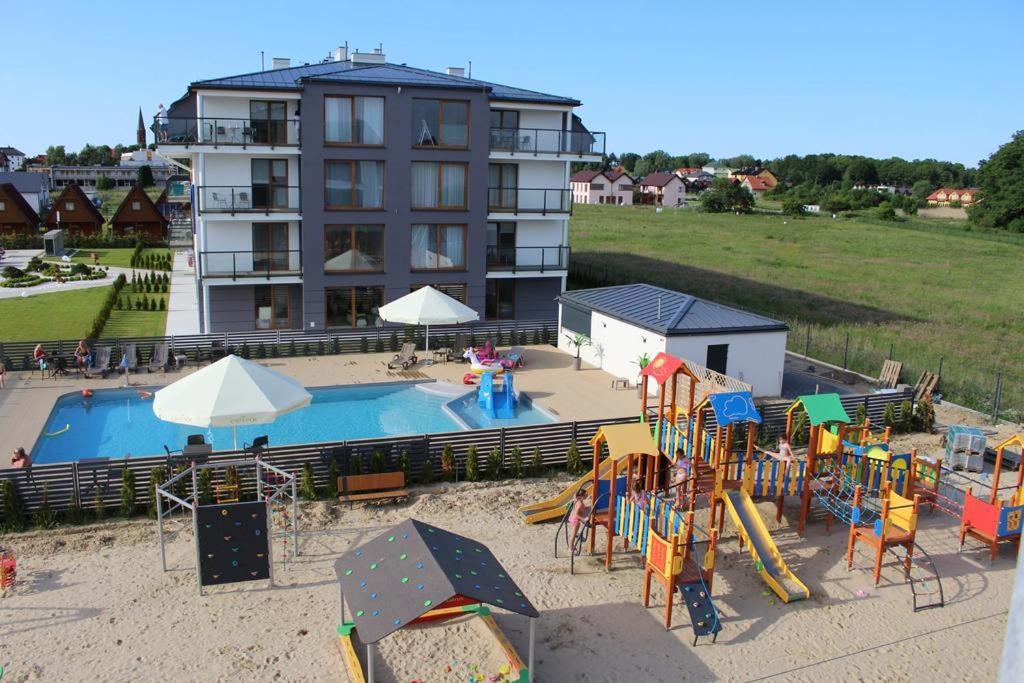 Apartamenty Rodzinne Deluxe, Suite W Budynku Baltin Сърбиново Екстериор снимка