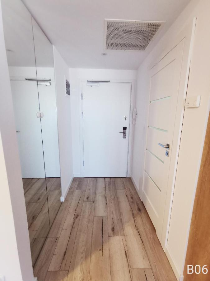 Apartamenty Rodzinne Deluxe, Suite W Budynku Baltin Сърбиново Екстериор снимка