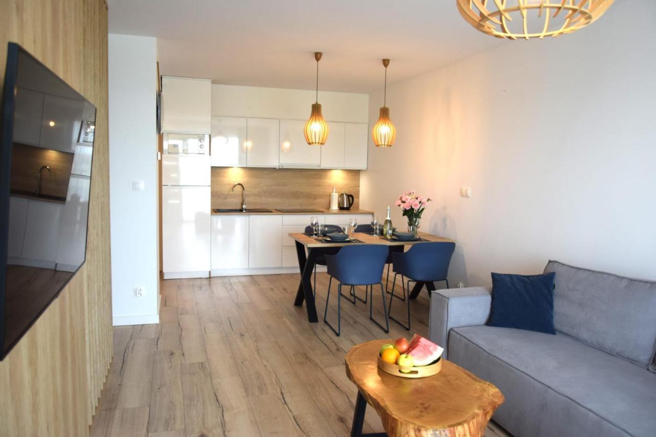 Apartamenty Rodzinne Deluxe, Suite W Budynku Baltin Сърбиново Екстериор снимка