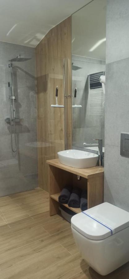 Apartamenty Rodzinne Deluxe, Suite W Budynku Baltin Сърбиново Екстериор снимка