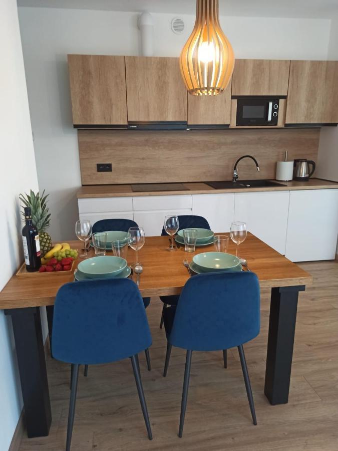 Apartamenty Rodzinne Deluxe, Suite W Budynku Baltin Сърбиново Екстериор снимка