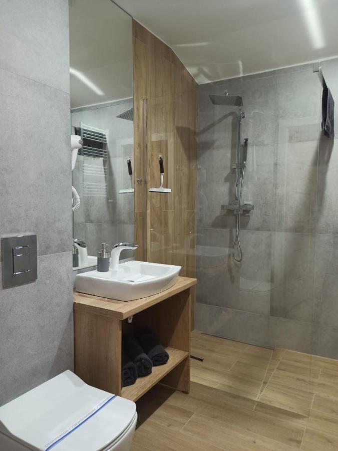 Apartamenty Rodzinne Deluxe, Suite W Budynku Baltin Сърбиново Екстериор снимка