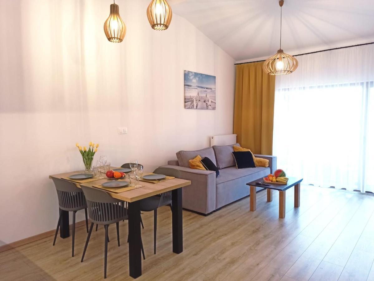 Apartamenty Rodzinne Deluxe, Suite W Budynku Baltin Сърбиново Екстериор снимка